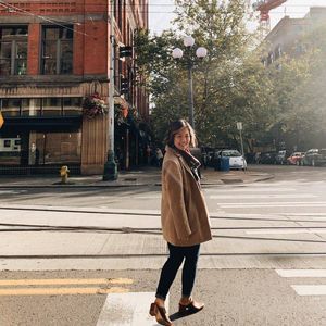 Meet your Posher, Esther